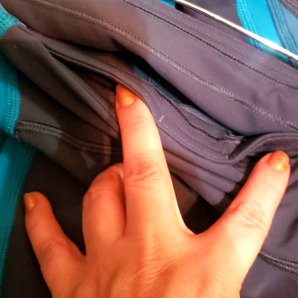 Lululemon Wild Twist 7/8 Tight *25" - Picture 10 of 11